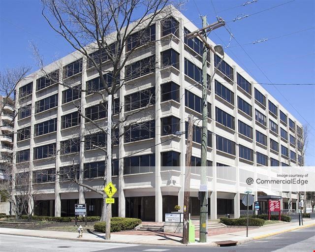 Jenkintown Plaza