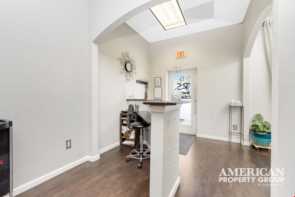 Turnkey Flex Space Opportunity on Veterans Blvd