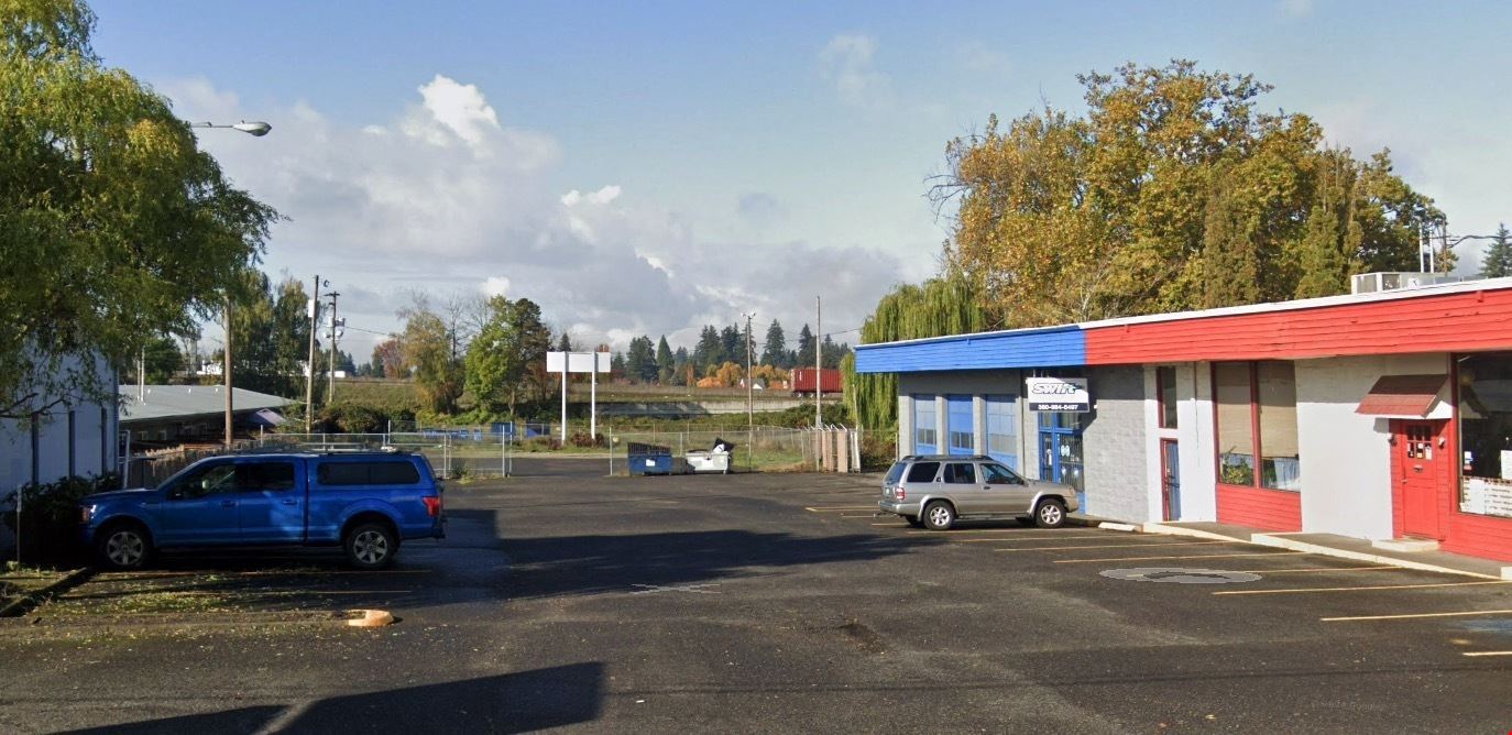 NE Highway 99 Automotive - 3 bays with lube pit