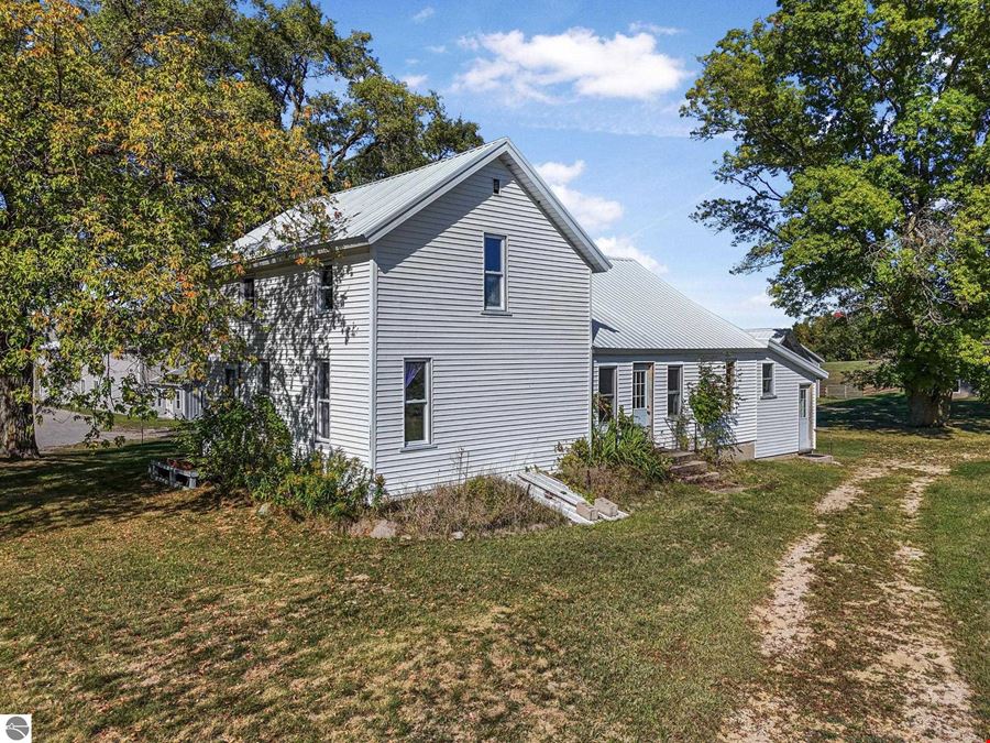 13402 3 Mile Road, Hersey, MI, 49639