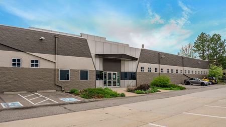 Preview of Office space for Rent at 4765 Walnut Street