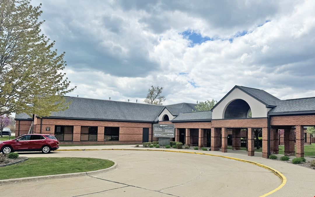 Anchor Bay Professional Plaza