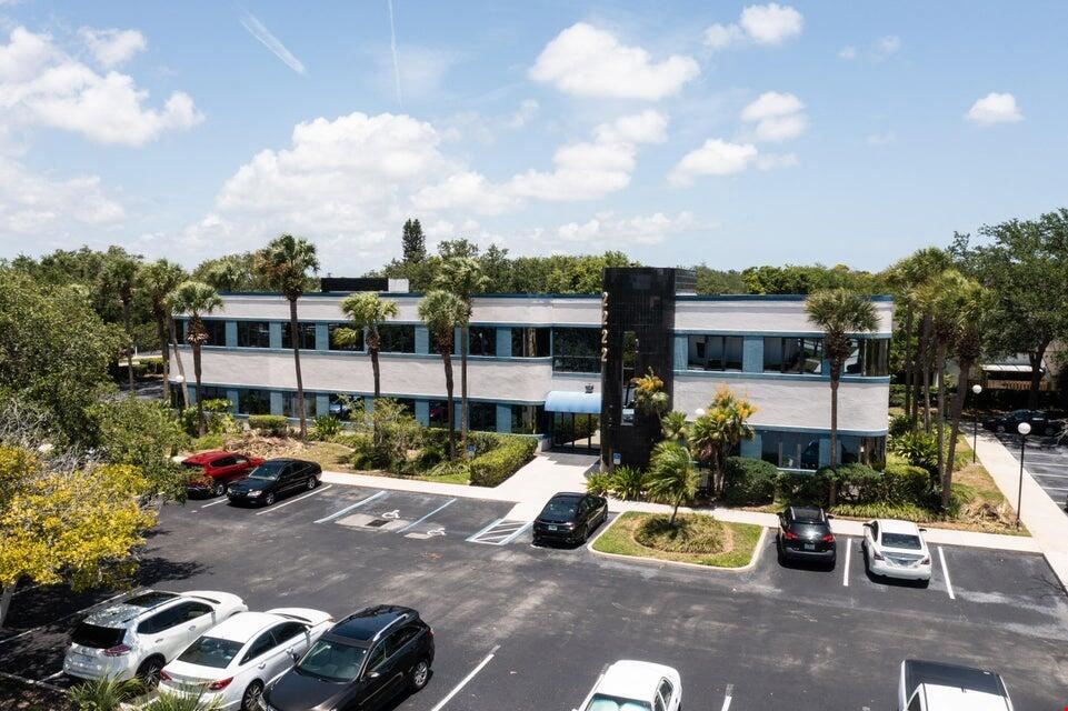 2222 Colonial Rd