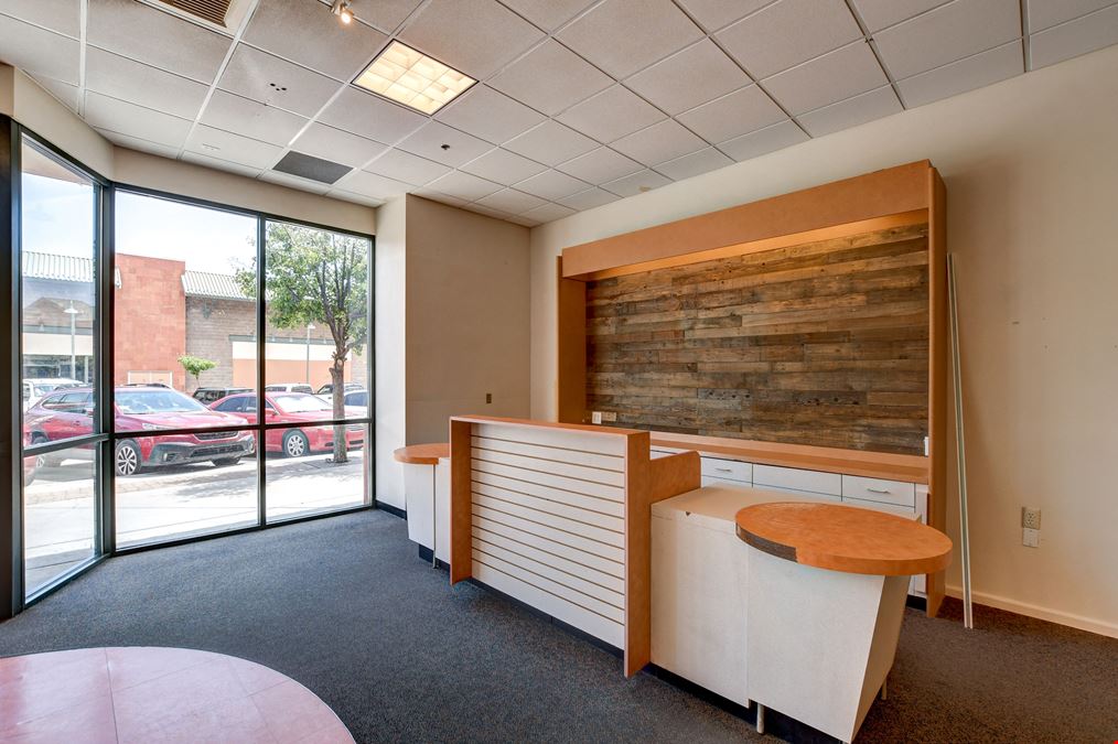 Pine Ridge Marketplace For Lease Center