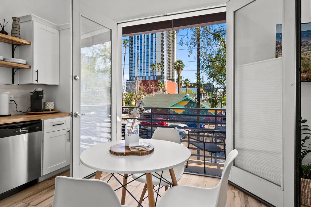 610 E Roosevelt St Unit 141 Mixed Use