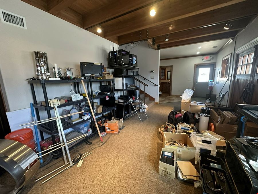 High-Demand Office-Warehouse Flex Suite (s)