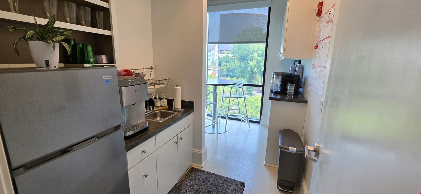 3621 Vinings Slope, Suite 4410