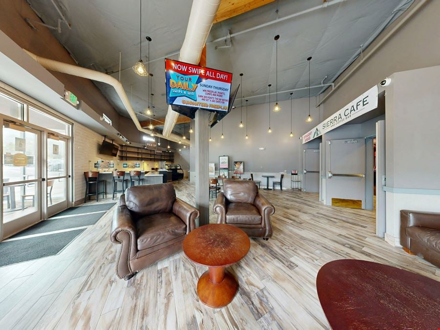 350 Gold Ranch Rd