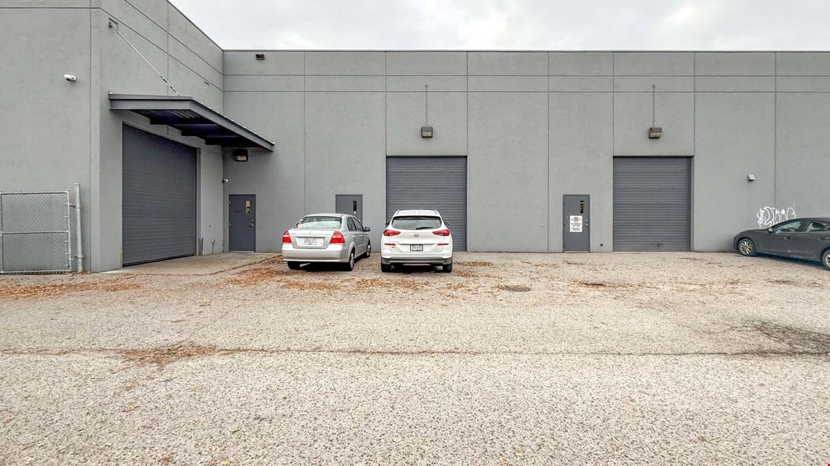 Fully Tenanted, Stand Alone Commercial Building 