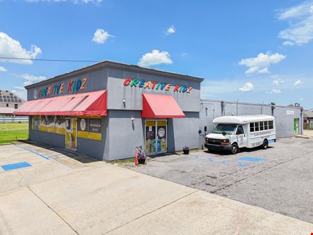 Preview of Retail space for Sale at 2141 Barataria Blvd