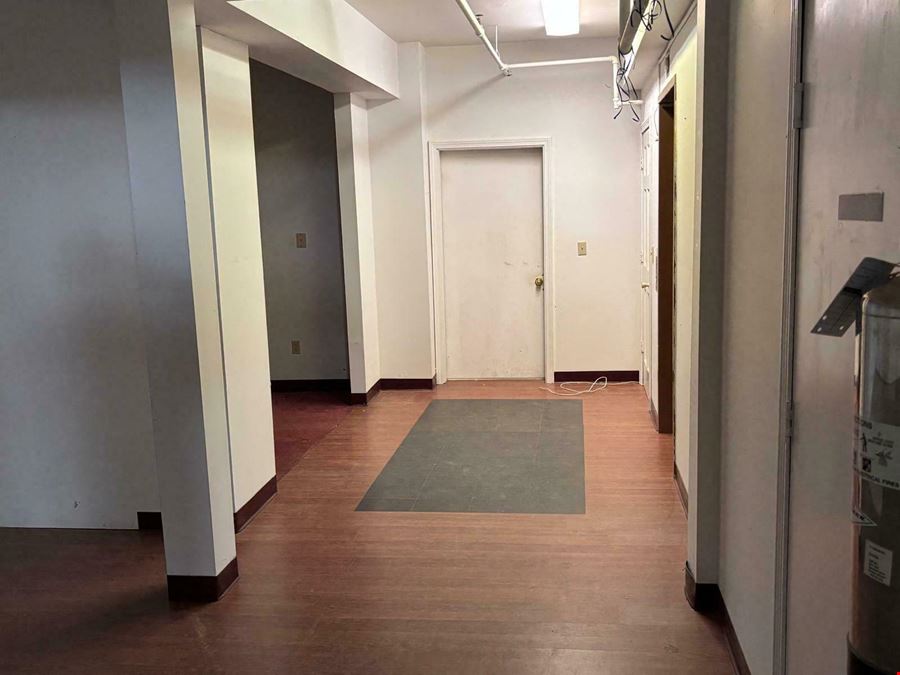 10 Unit-Mixed Use in Townsend, MA 