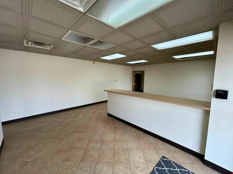 INDUSTRIAL SPACE FOR LEASE IN NORTHWEST SPRINGFIELD