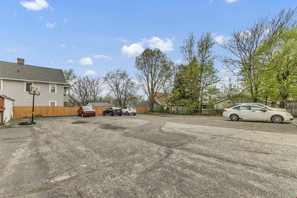 4438 Pearl Rd
