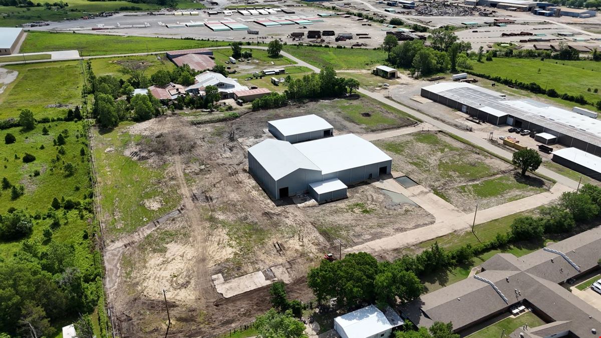1100 E 14th St. - Industrial