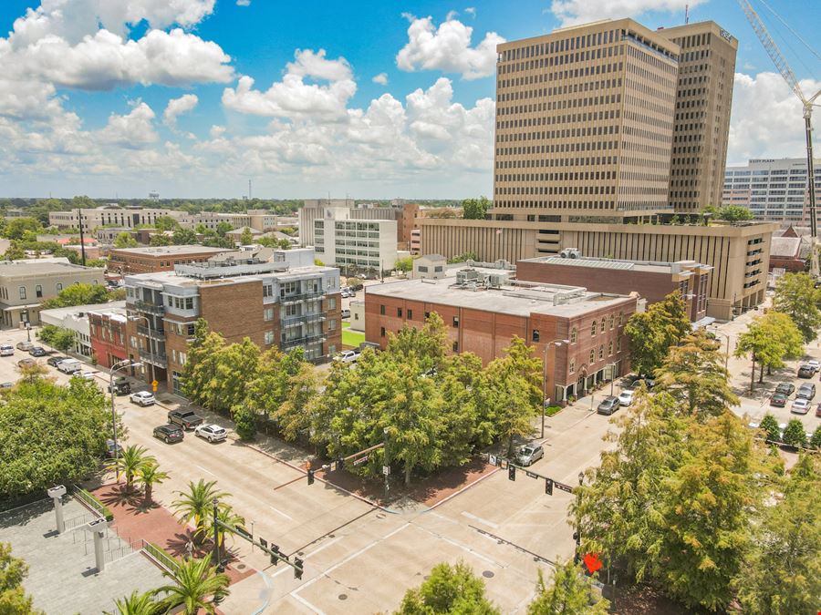 New Price: Gras Town Plaza - Office Building & Parking Lot in Downtown