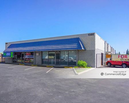 Preview of commercial space at 1570 West San Bernardino Road