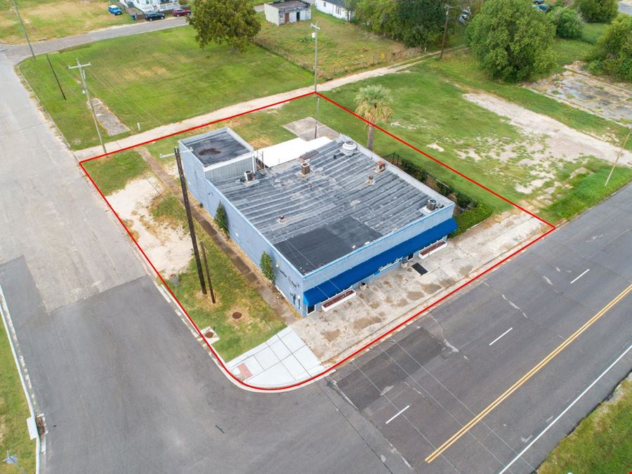 Cheap Retail! 330 Texas Ave (Texas City)