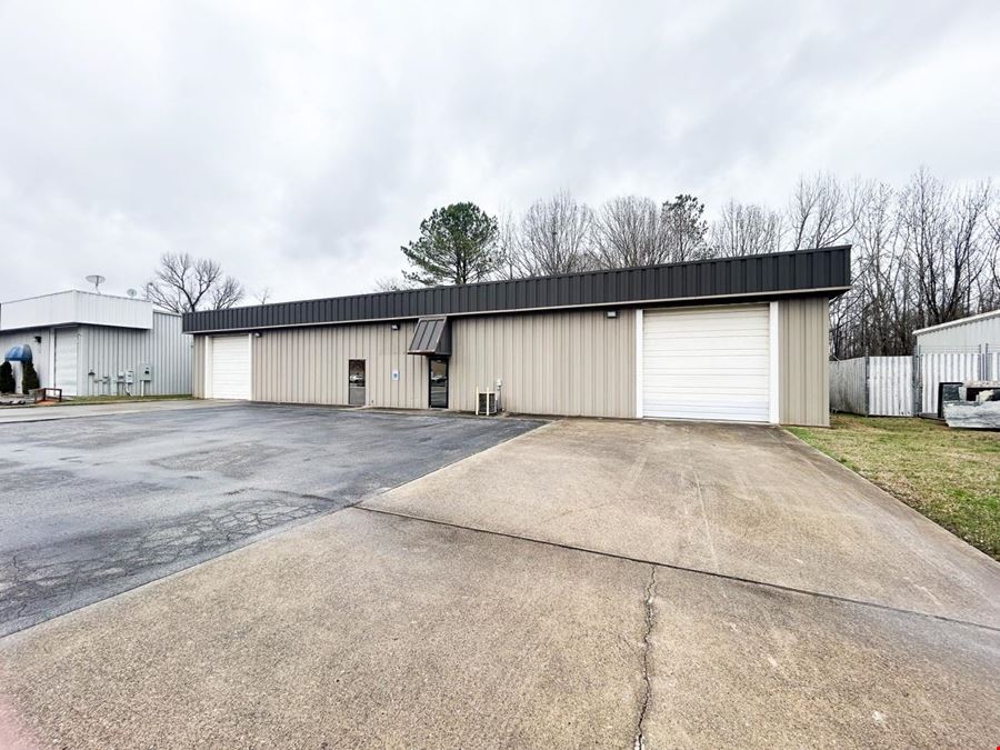 1795 Sportsman Ln NW