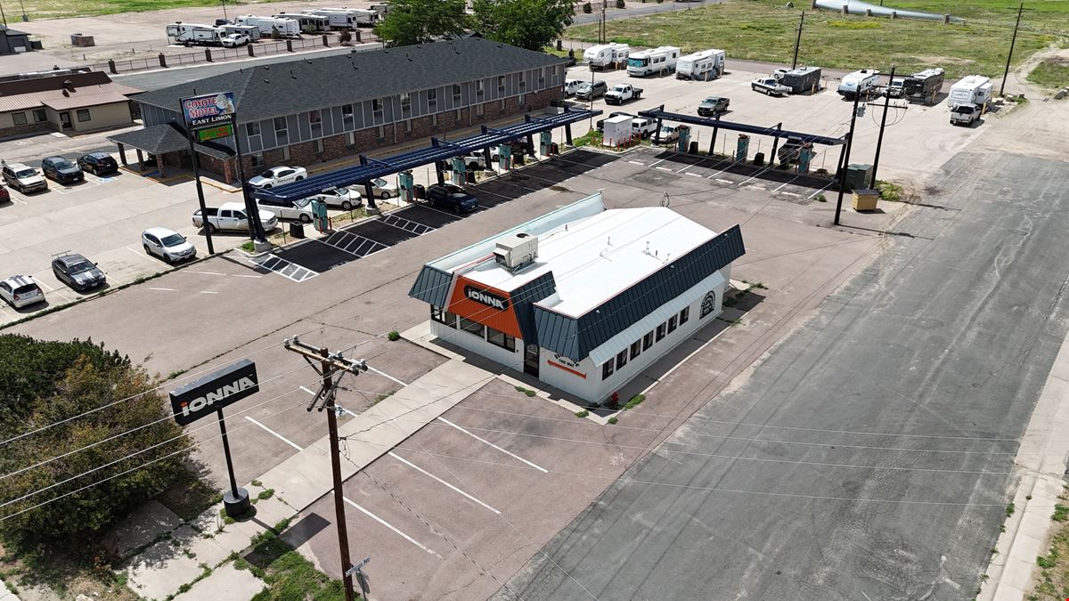 290 Main St