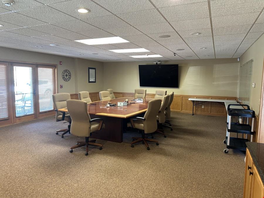 7601 John Deere Pkwy, Sale
