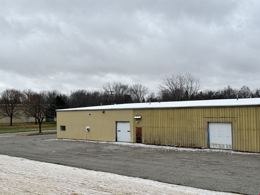 Commercial Ave Industrial Building