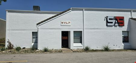 Preview of Industrial space for Rent at 2011 Lamar Dr