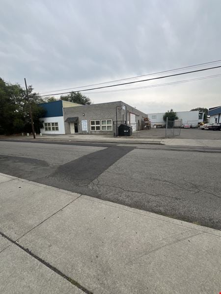 Preview of Industrial space for Sale at 2911 E Boone Ave