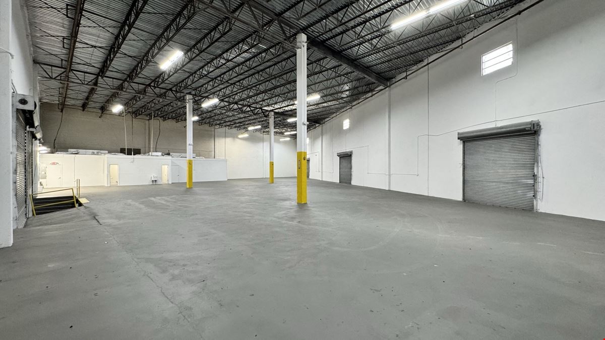 8086 NW 74th Ave - 10,048 SF