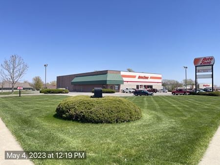 Preview of Retail space for Rent at 1055 Linden Dr.