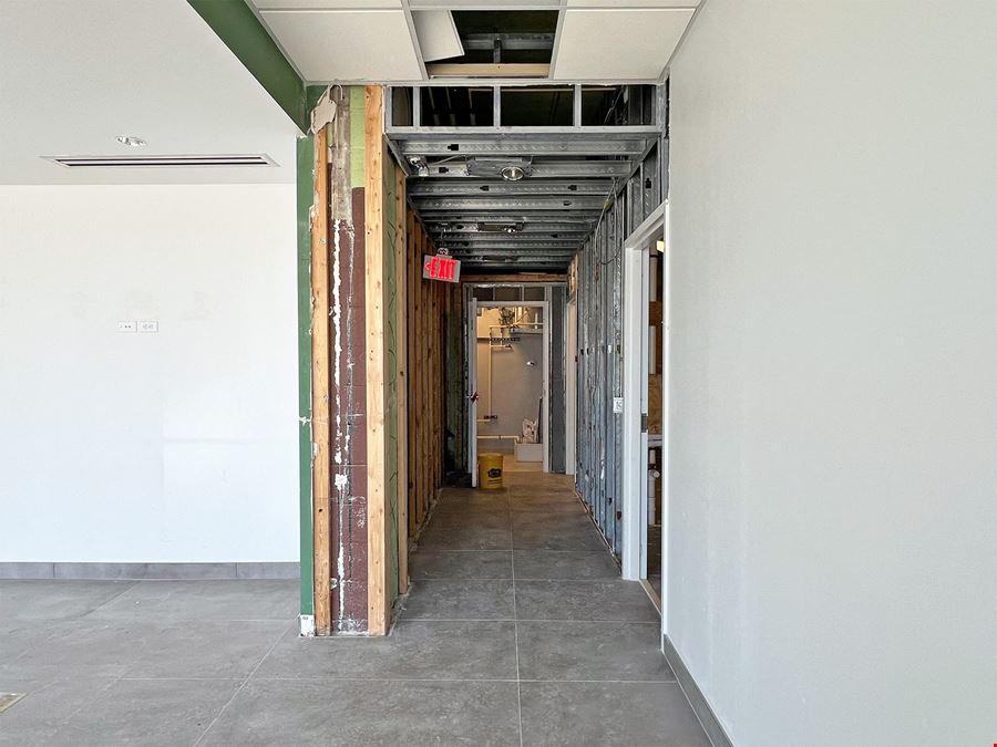 2178 W. 38th Street