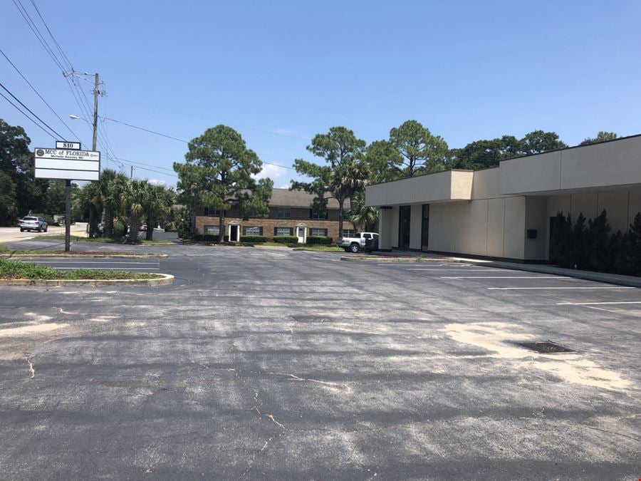 810 Scenic Highway - East Pensacola Heights Office For Lease - 750 SF