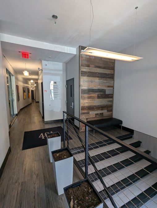 River North Executive Loft | Full Floor Opportunity