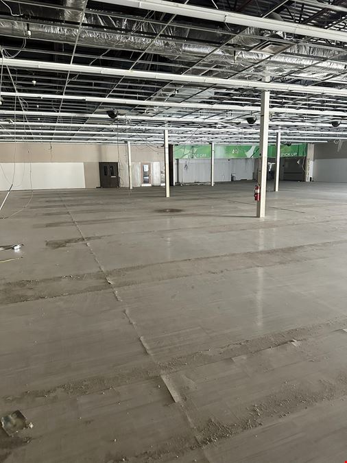 18 Crystal Ave, Derry NH – Retail Space for Lease
