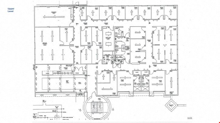 ±12,000-SF Freestanding Office Building for Sale in Excellent Condition