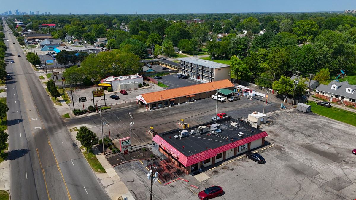 4450 E Main St