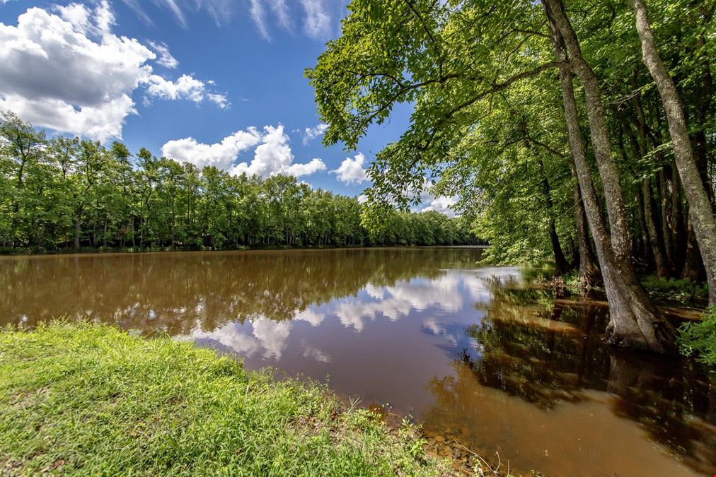 Ouachita River Private Hunting & Fishing Retreat