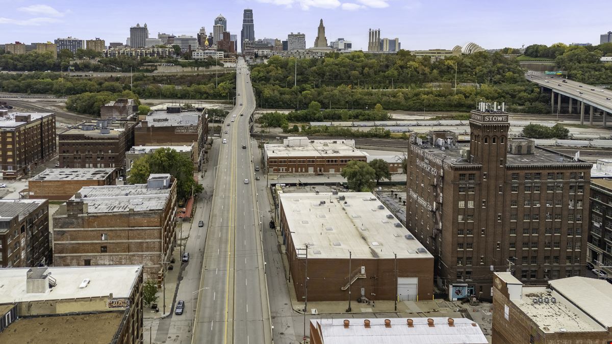 1315 W 12th St.