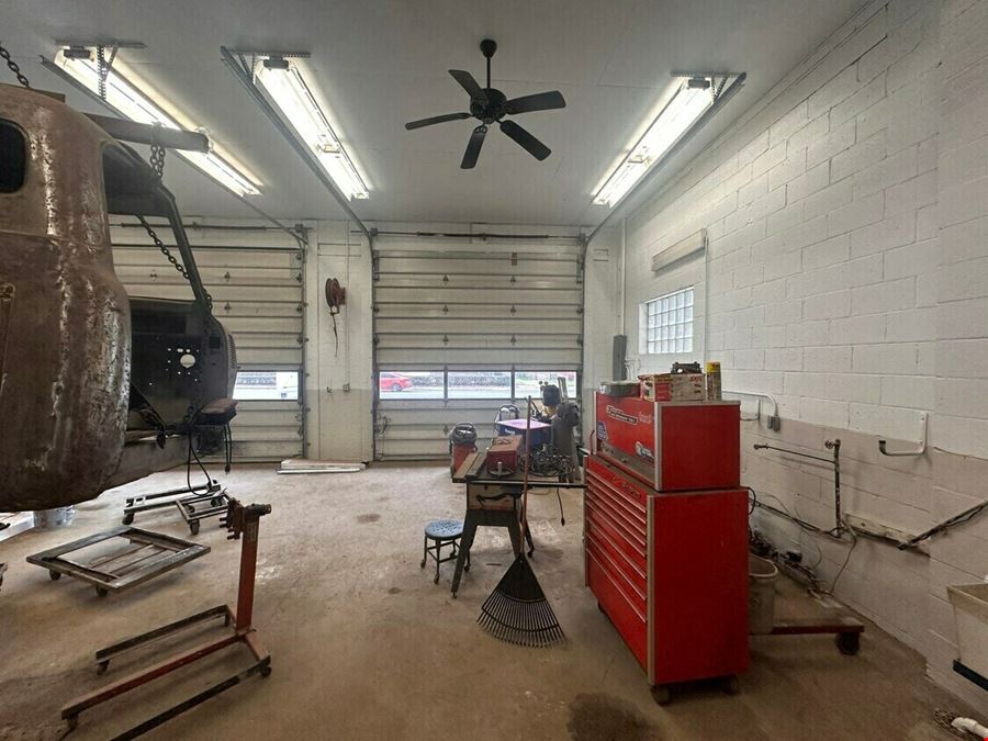 1235 Evergreen Road