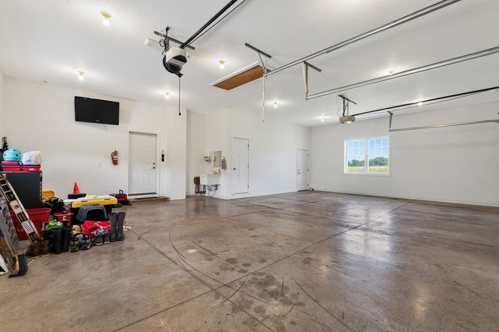 Rochester Premier 35 Acre Estate