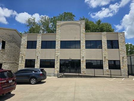 Preview of commercial space at 2200 W Anderson Ln