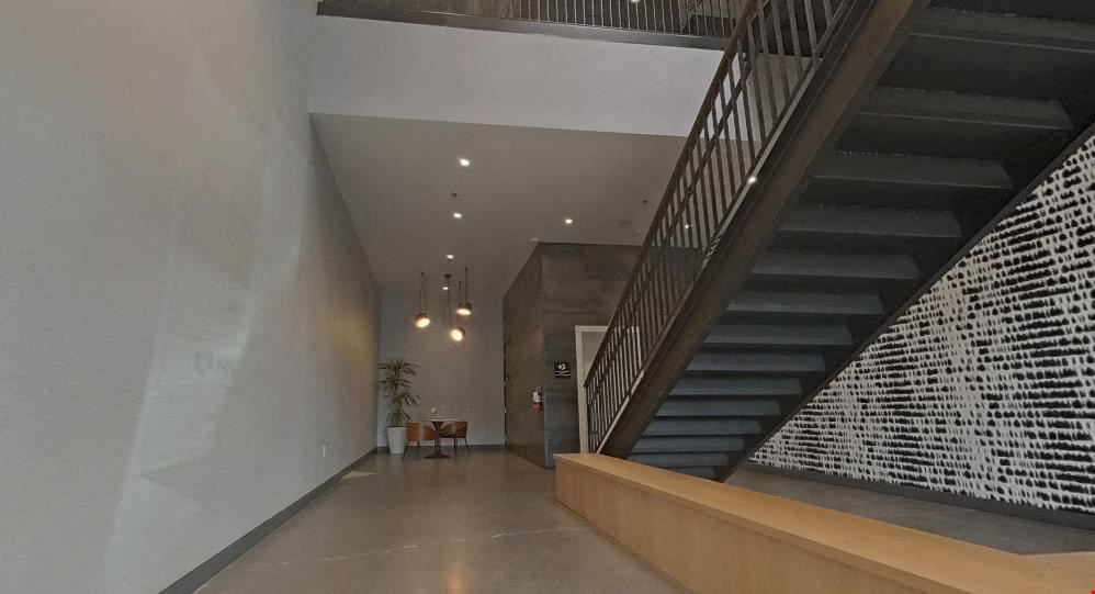 7300 North Vía Paseo Del Sur Suite 204