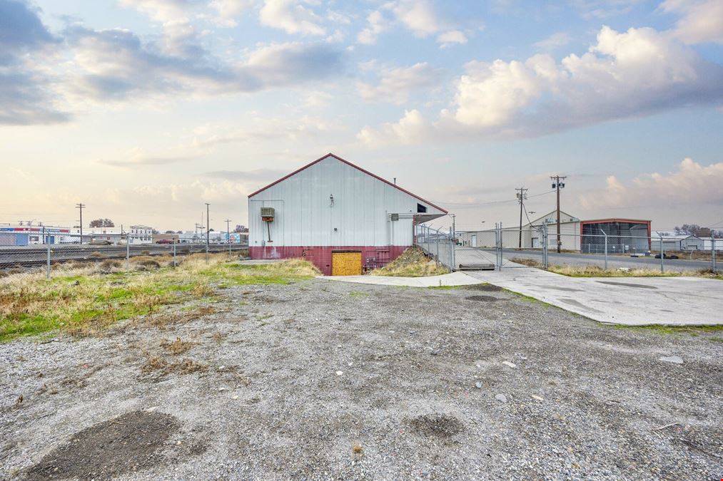 206 N Benton St, Ste B