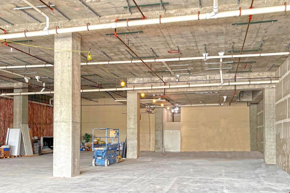 The Vista at the Heights - Retail