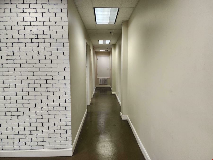 301 S Collins St Suite 103 & 104