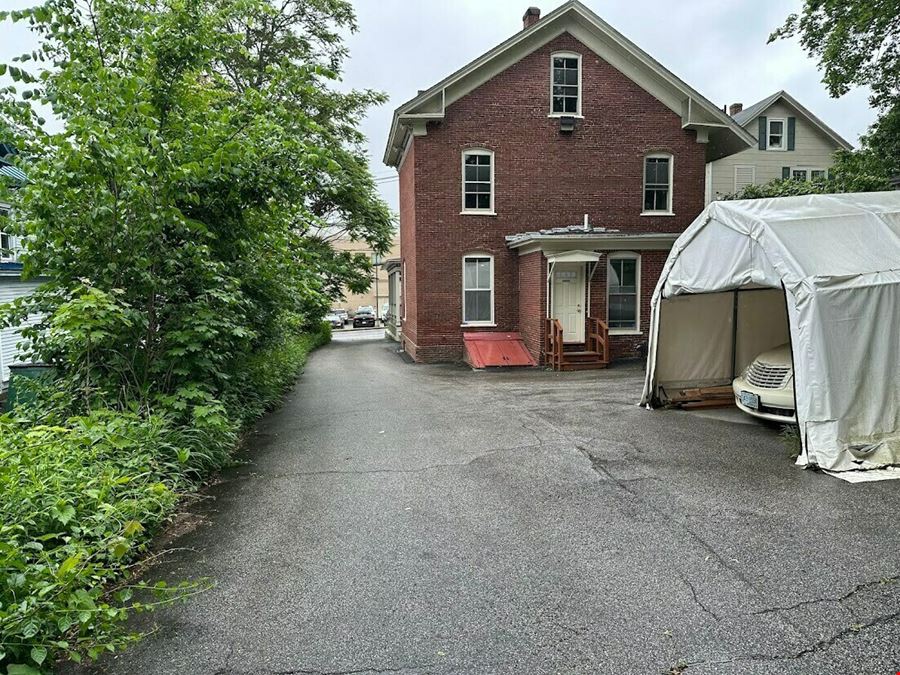8 Court St