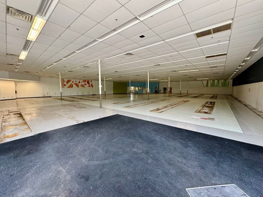 Former Walgreens