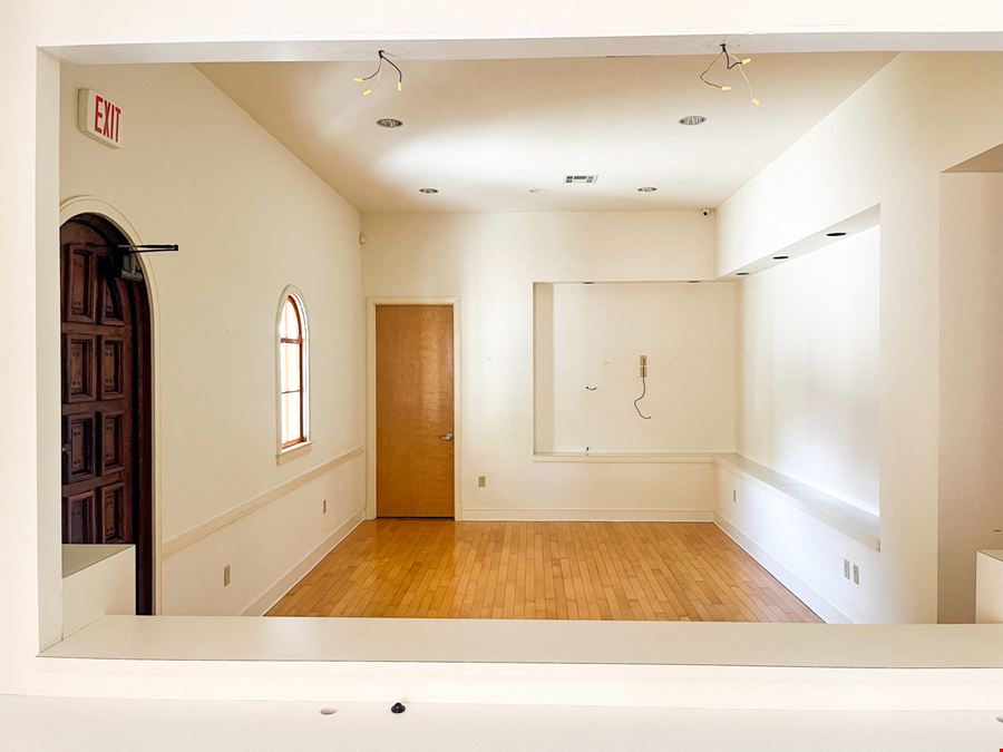 Orthodontic Office for Sale in Bluebonnet Business Corridor