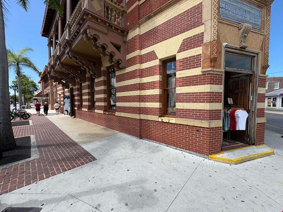 100 Duval Street