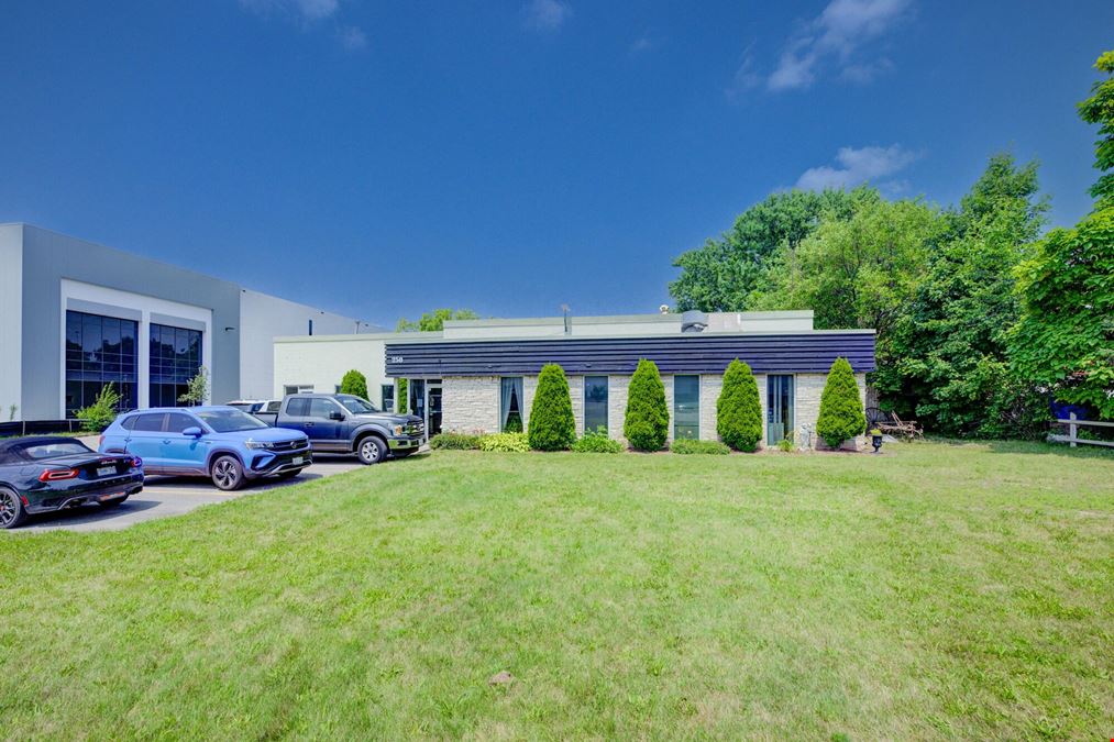 250 Pinebush Road 