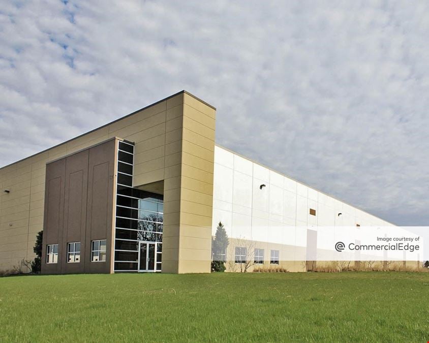 Bluff Point Business Park - 821 Bluff Road